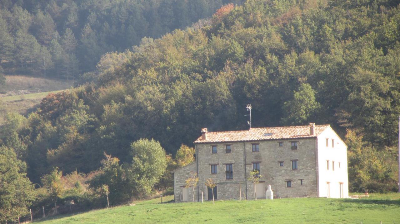 Casale Le Fontanelle Hotell Monte Grimano Terme Exteriör bild